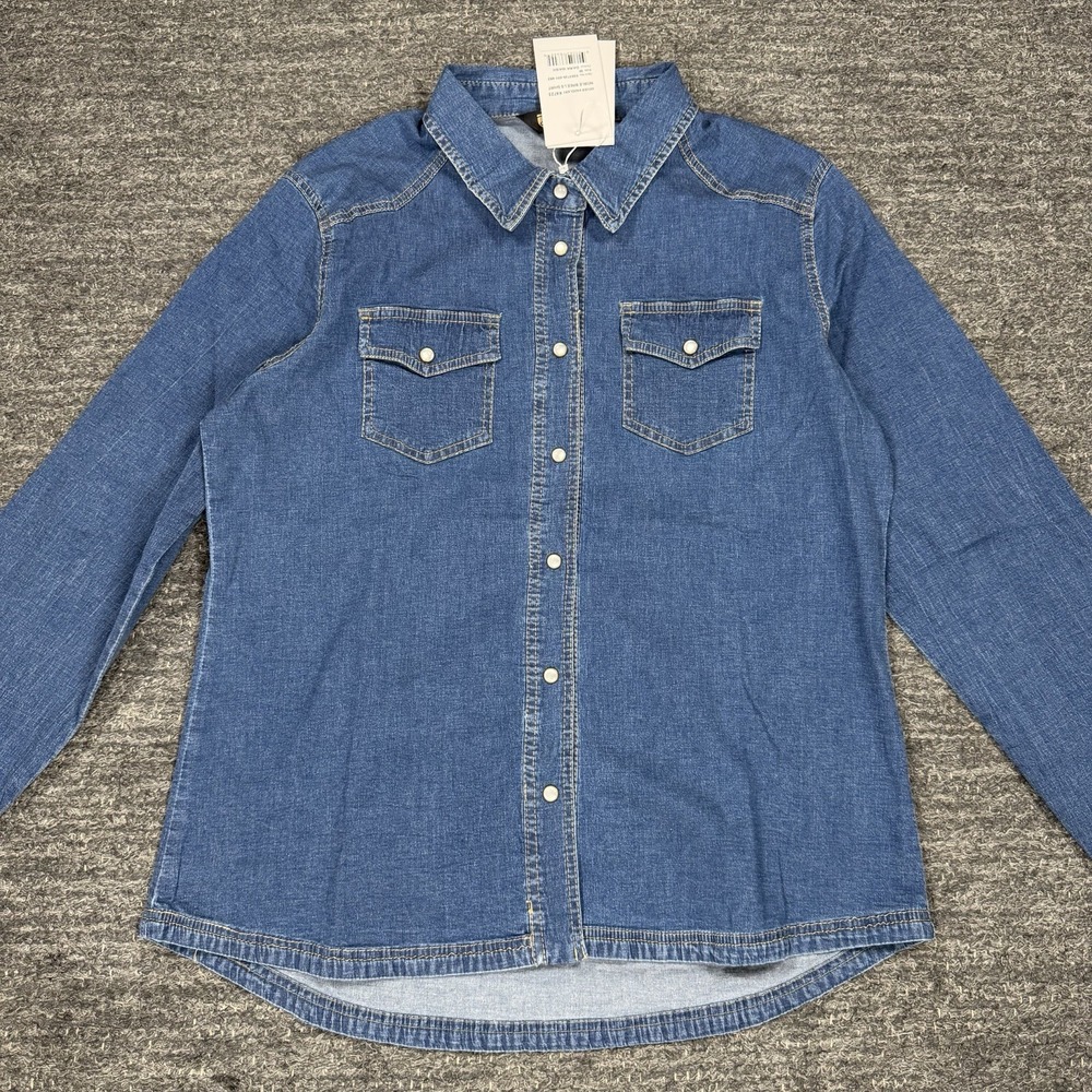 Noble Equestrian Denim Pearl Snap Shirt Women Medium  Ranch Cowboy Horse Bree